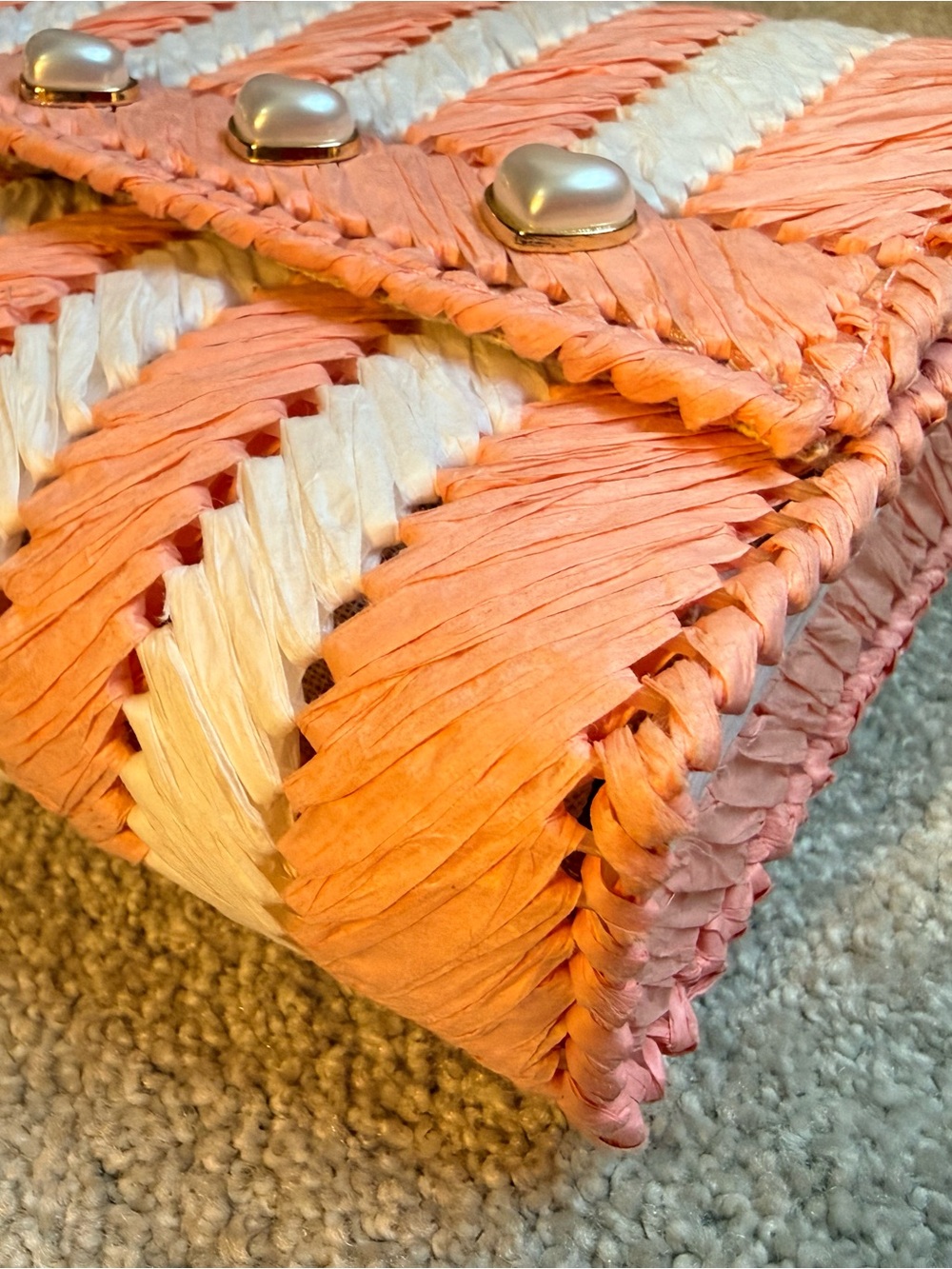 BTB Los Angeles Straw Clutch with Pearl Hearts Detail - Picture 5 of 10